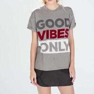 🔴SOLD🆕Good vibes t-shirt
